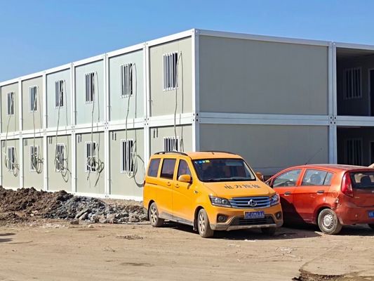 Μοντυλικό κοντέινερ γραφείου στη Μαλαισία Εύκολο συναρμολόγηση αναδιπλούμενο κτίριο κοντέινερ σπίτι δύο ορόφων κοντέινερ γραφείο